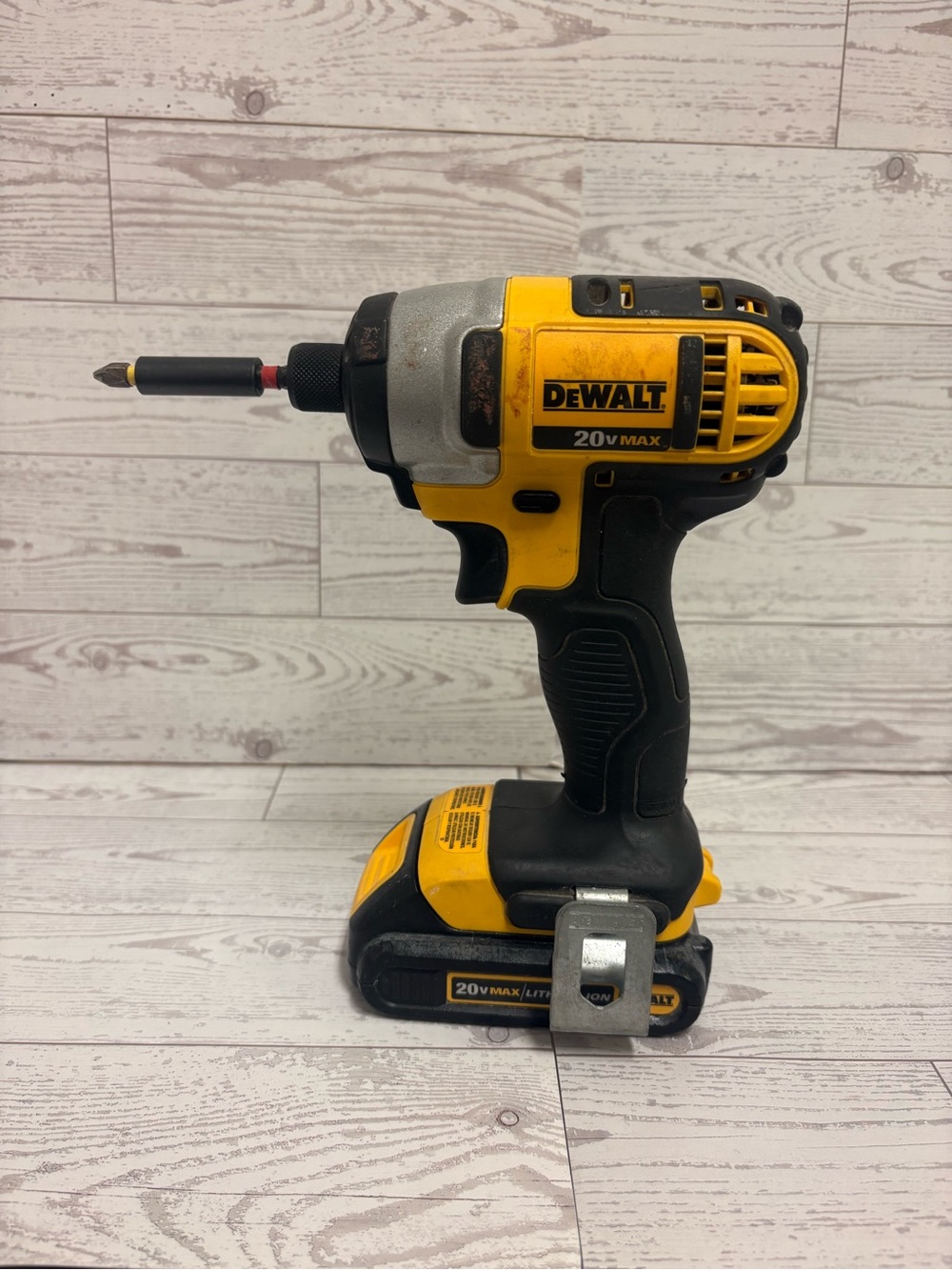DEWALT DCF885B 20-Volt MAX
Lithium-Ion 1/4 in. Impact Drill w/ Battery & Charger